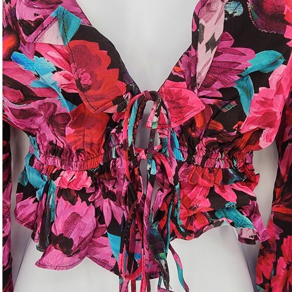 For Love & Lemons Scarlett Floral Ruffle Crop Top Pink Multi XS - Picture 8 of 11